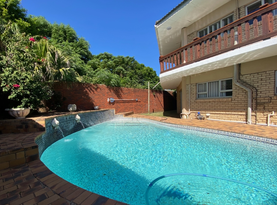 5 Bedroom Property for Sale in Cintsa East Eastern Cape